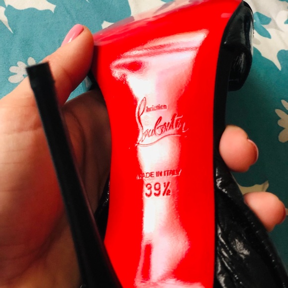 Christian Louboutin 38.5EU Stiletto with back bow - Picture 6 of 6